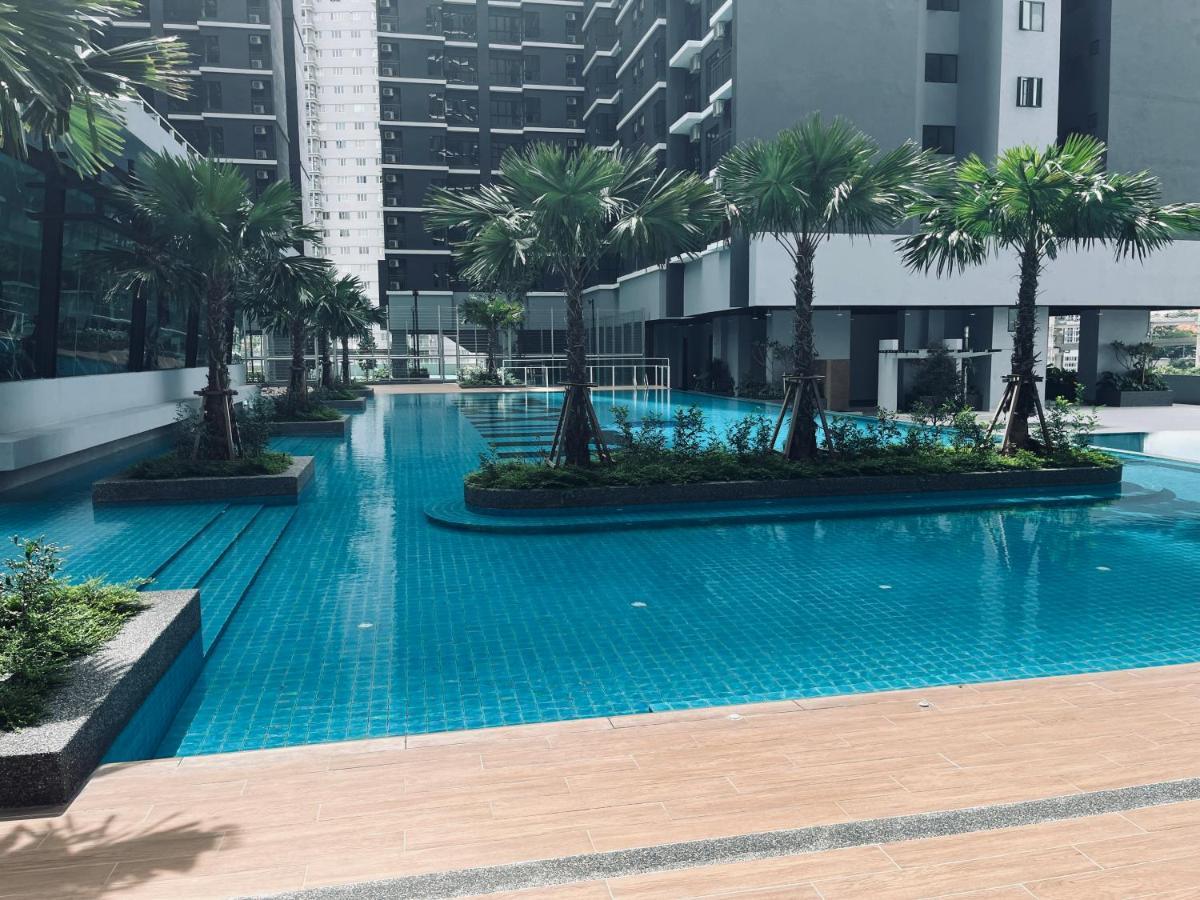 Maxim 2 Bedrooms Mrt Station Cheras Kuala Lumpur Homestay Экстерьер фото