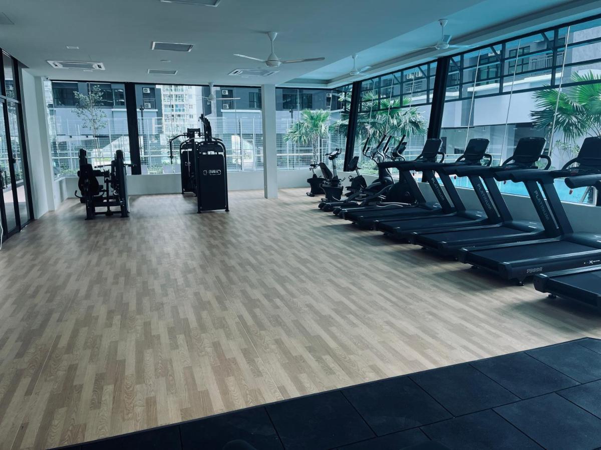 Maxim 2 Bedrooms Mrt Station Cheras Kuala Lumpur Homestay Экстерьер фото